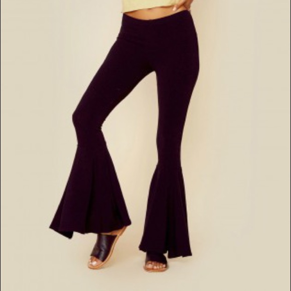 Planet Blue jersey bell bottom leggings
